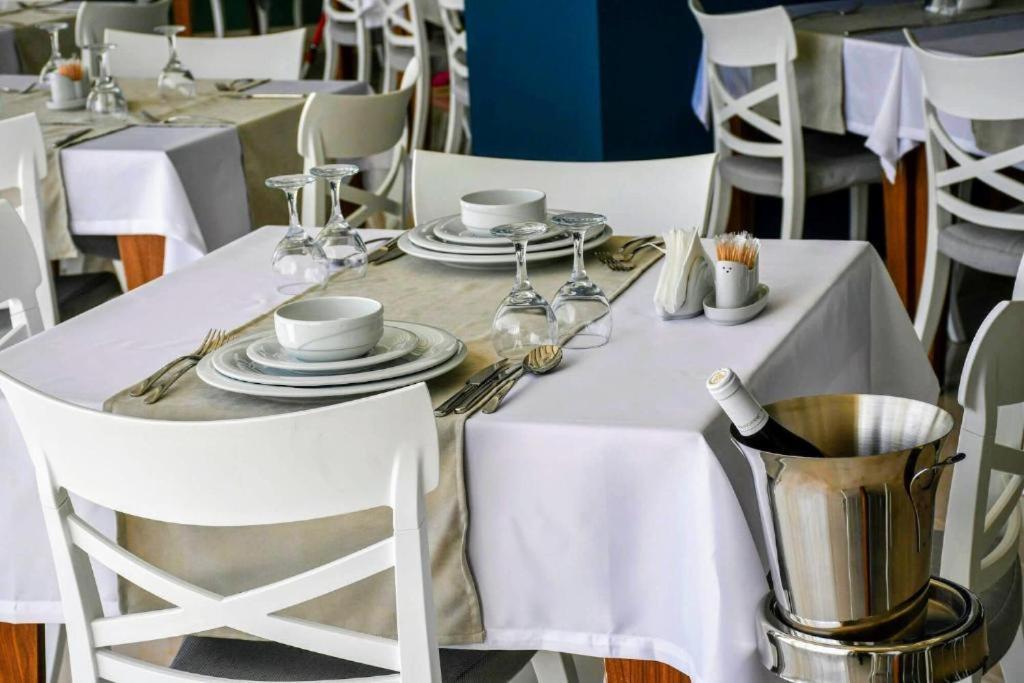 Mimoza Beachfront Hotel & Restaurant Αμμόχωστος Εξωτερικό φωτογραφία