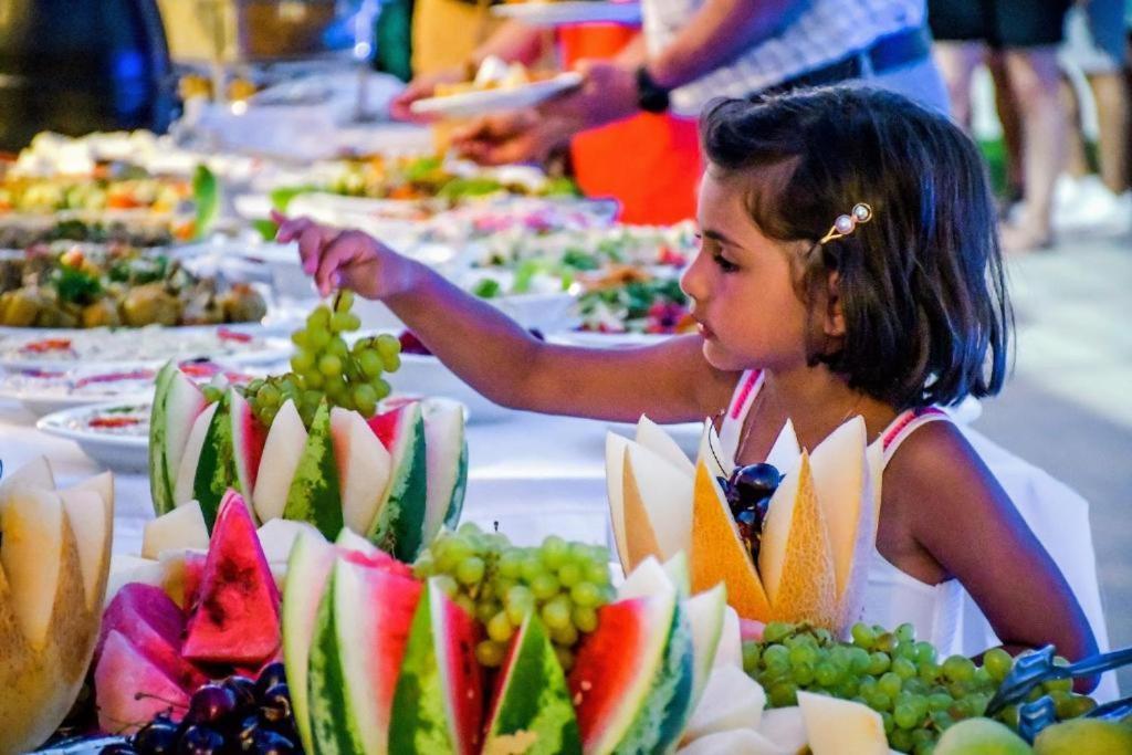 Mimoza Beachfront Hotel & Restaurant Αμμόχωστος Εξωτερικό φωτογραφία