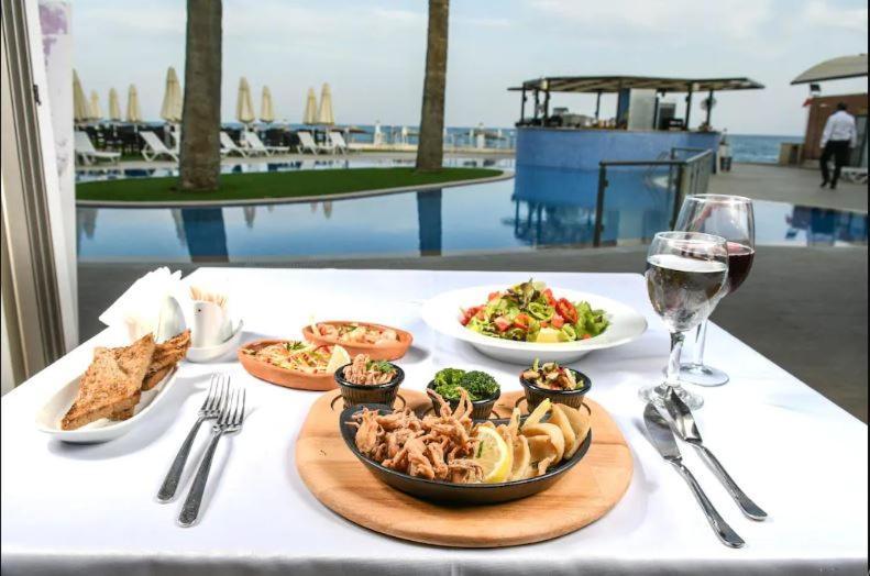 Mimoza Beachfront Hotel & Restaurant Αμμόχωστος Εξωτερικό φωτογραφία
