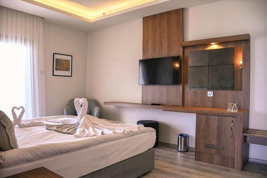 Mimoza Beachfront Hotel & Restaurant Αμμόχωστος Εξωτερικό φωτογραφία